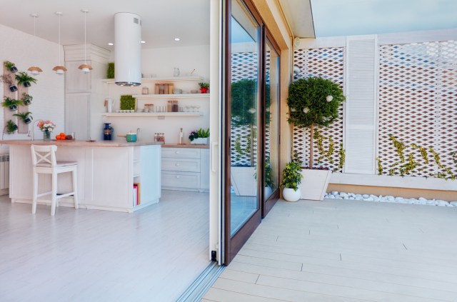 Transform Your Tiny Patio: Ideas for Maximizing Space